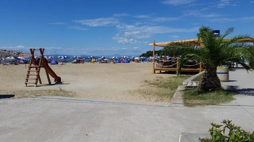 Apartment In Lopar With Terrace, Air Conditioning, Wifi, Washing Machine 4229-3 Croatia